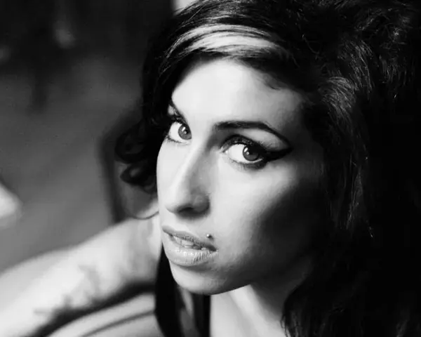 Amy Winehouse Musikrichtung: Soul, Jazz & R&B erklärt