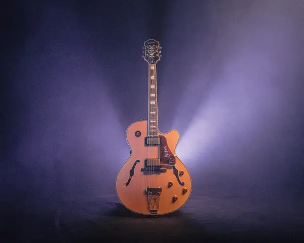 E-Gitarre reinigen: So pflegst du dein Instrument richtig