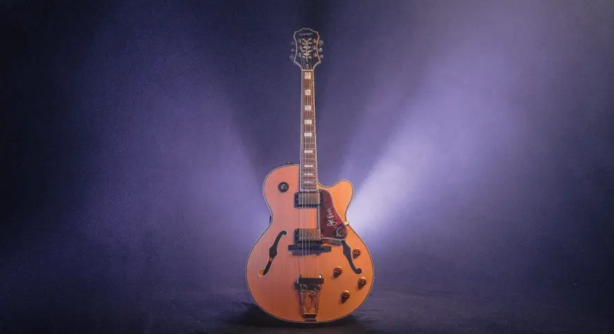 E-Gitarre reinigen: So pflegst du dein Instrument richtig