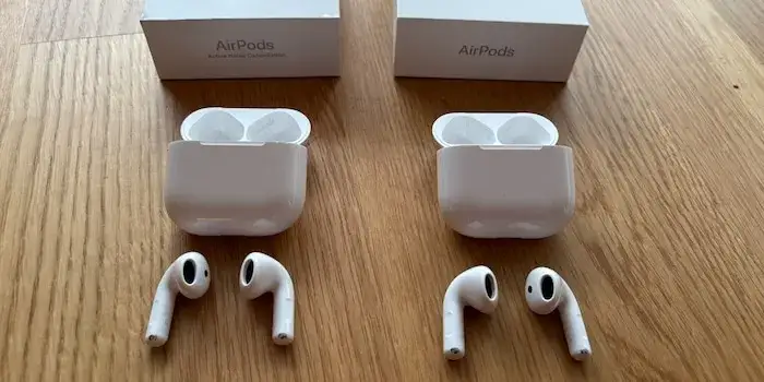 AirPods 4 mit Ladecase und kurzem Stiel